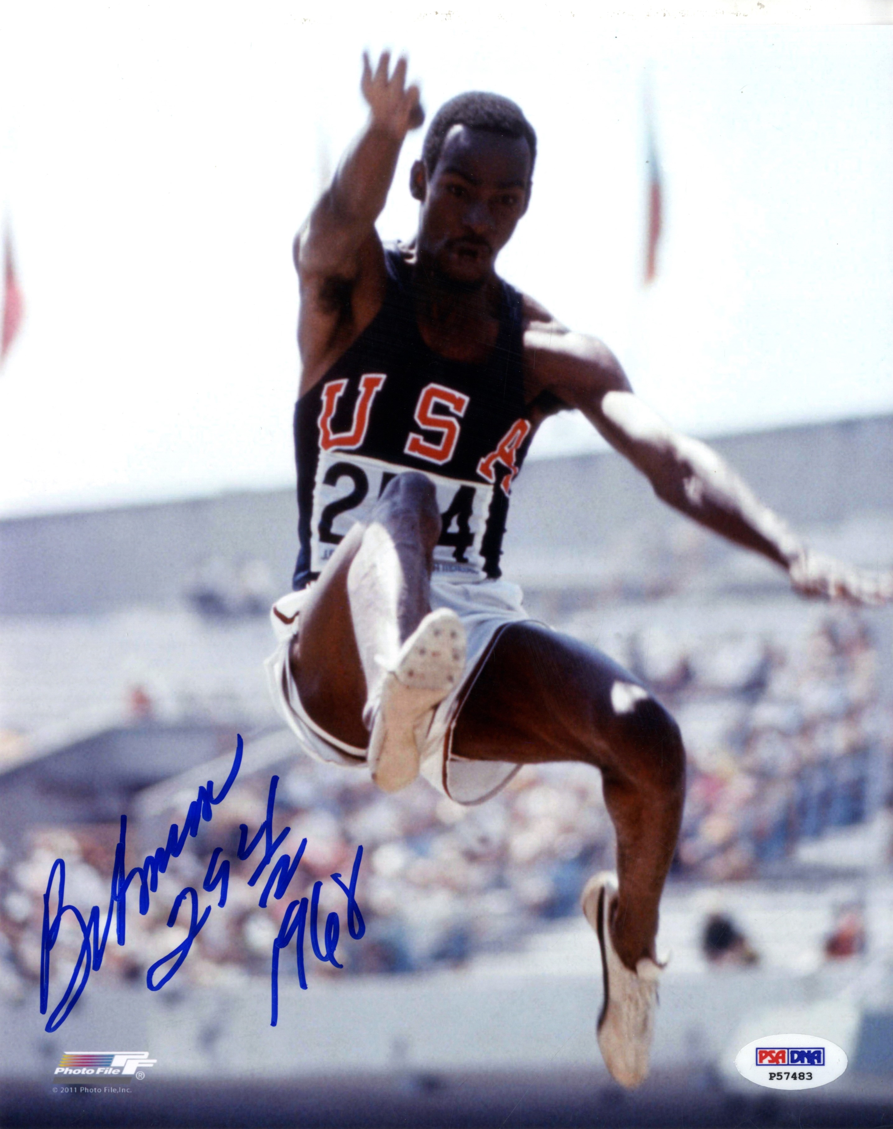 ATHLETICS: Selection of signed pieces, cards, signed colour 8 x 10 photographs etc.