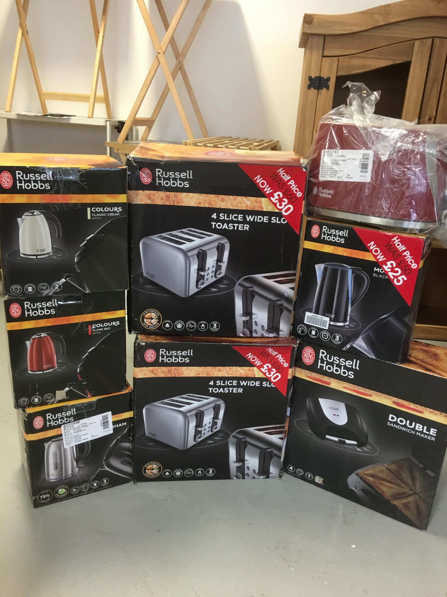 Qty of 8 x Russell Hobbs Branded Appliances