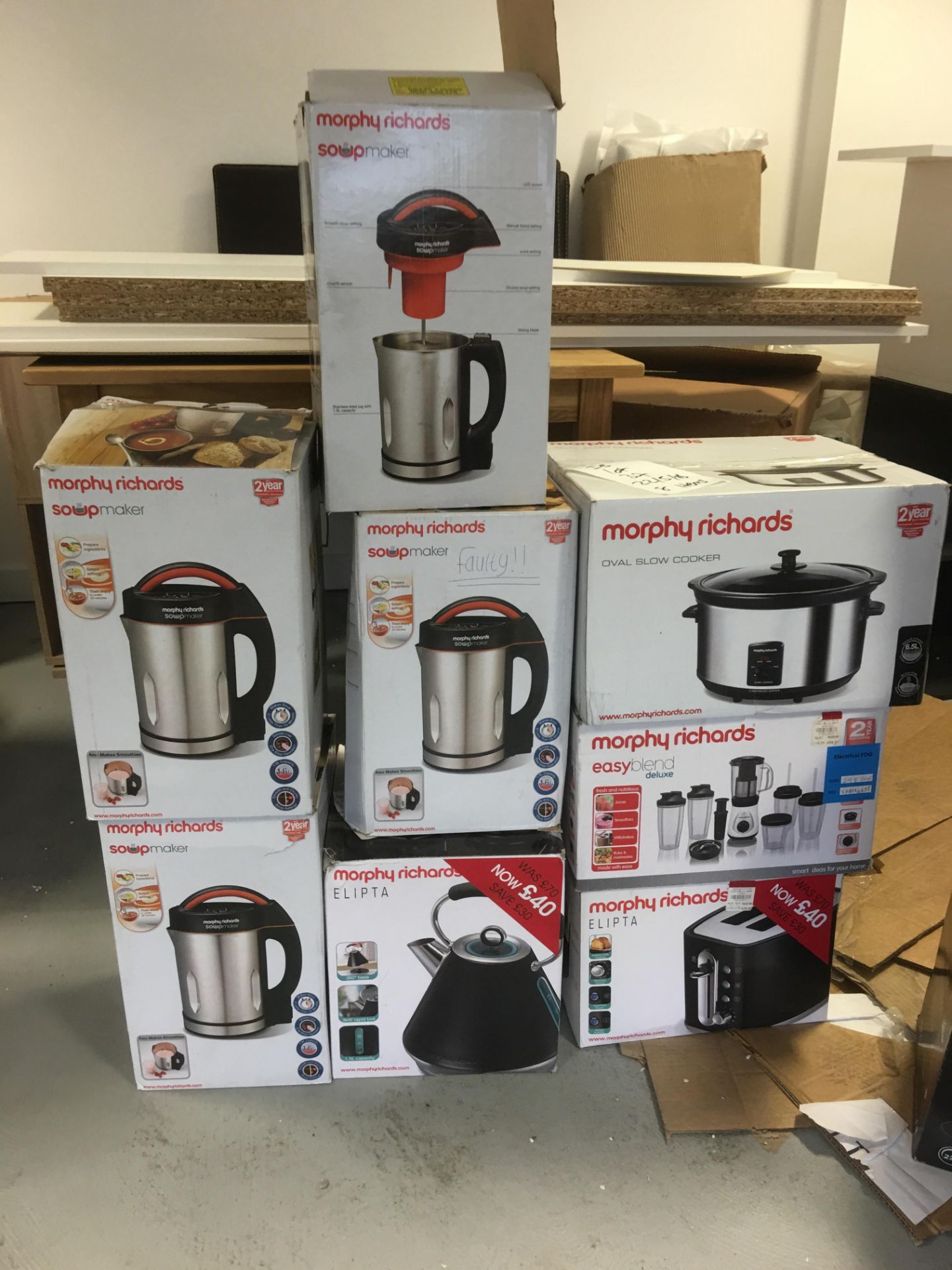 Qty of 8 x Morphy Richards Branded Small Appliances