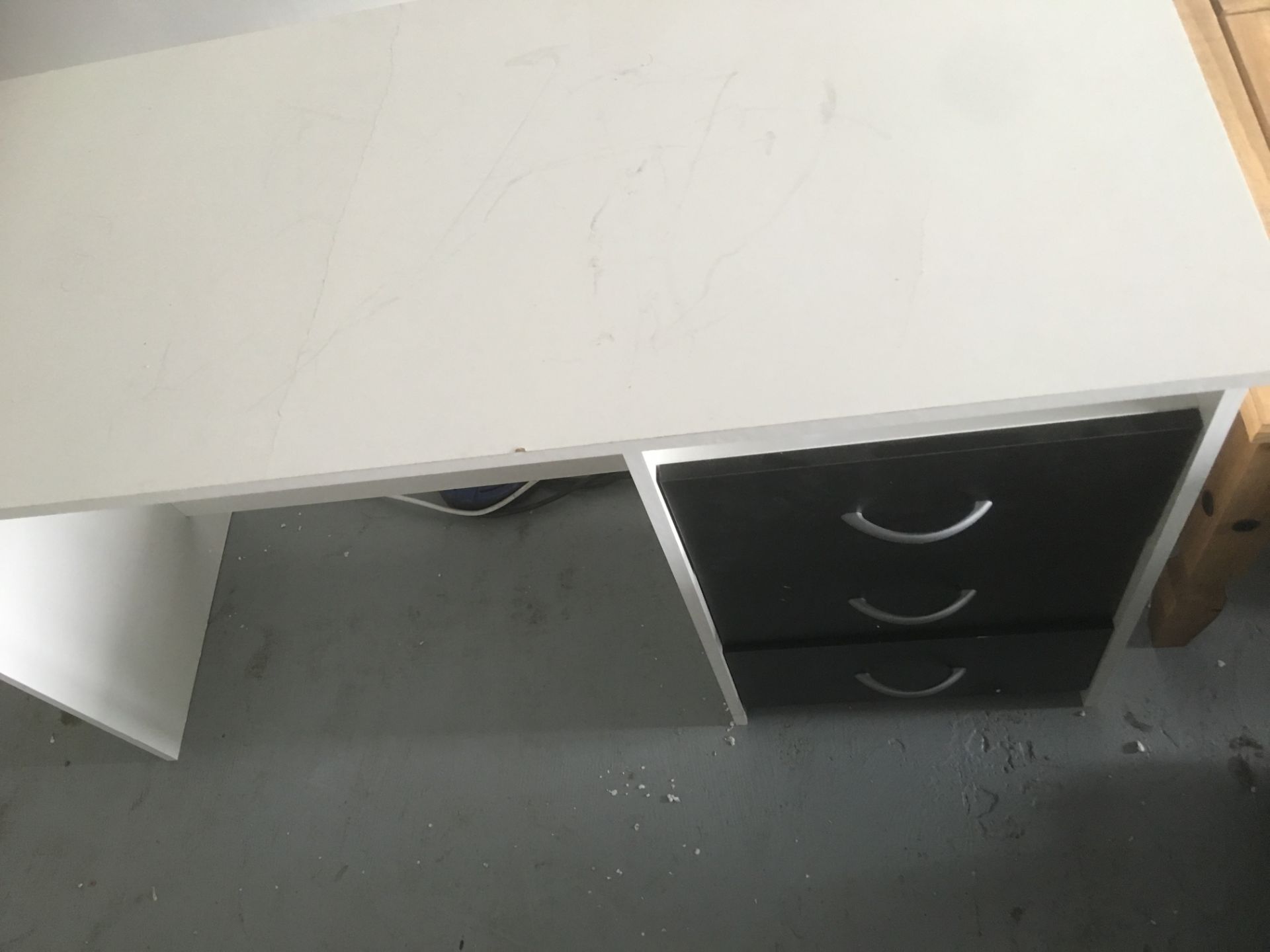 White Wooden Desk with 3 Black Draws - Image 2 of 2