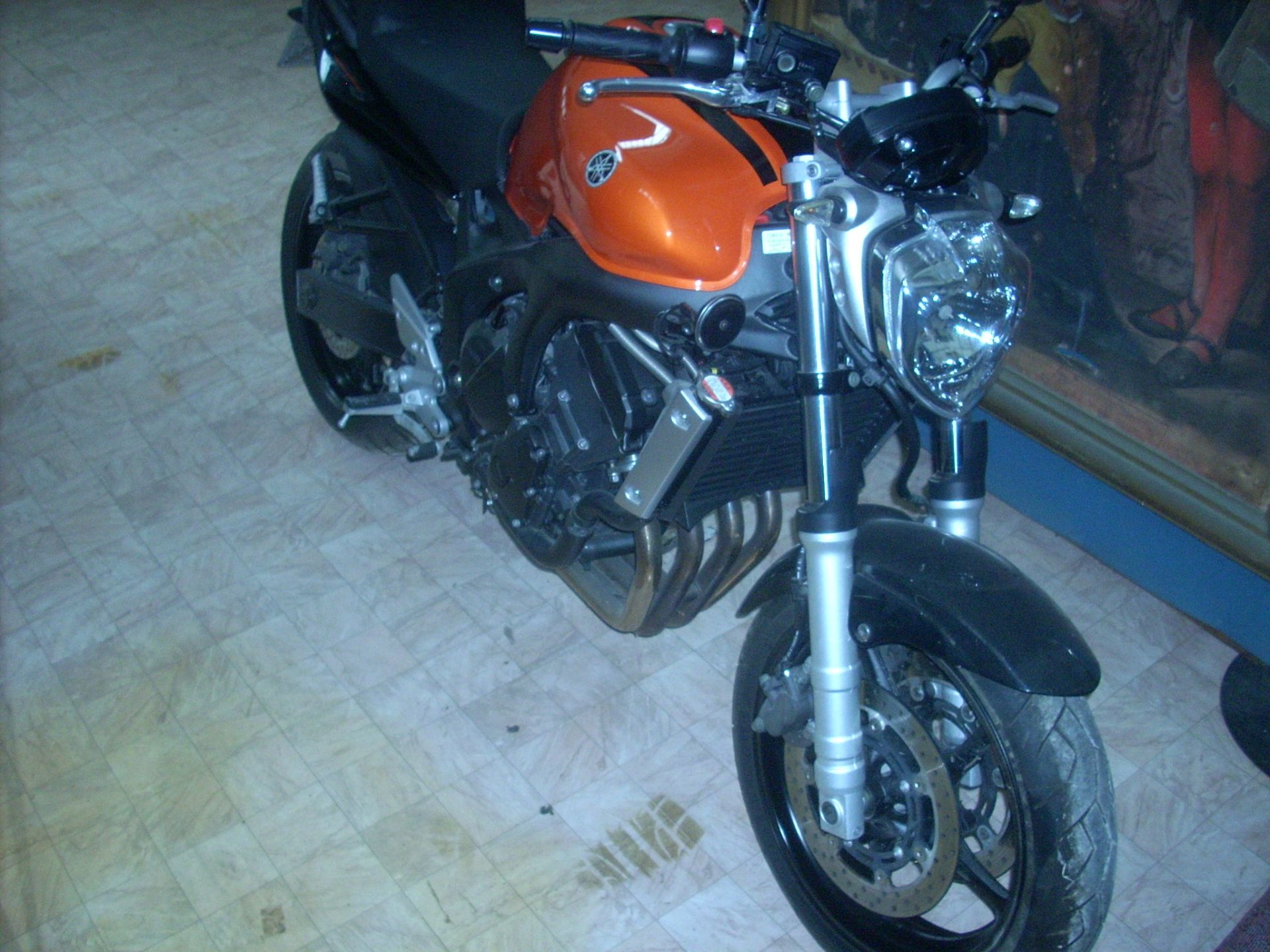 N. 1 (ES. N° 126/16 IVG N° 444) MOTOVEICOLO YAMAHA FZS 600 TG. CX 97593, ANNO IMM.2006 - Image 2 of 4