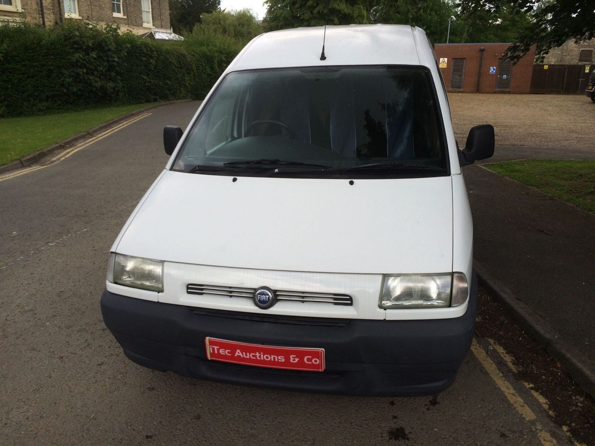 2004 FIAT SCUDO EL DIESEL - Image 2 of 14