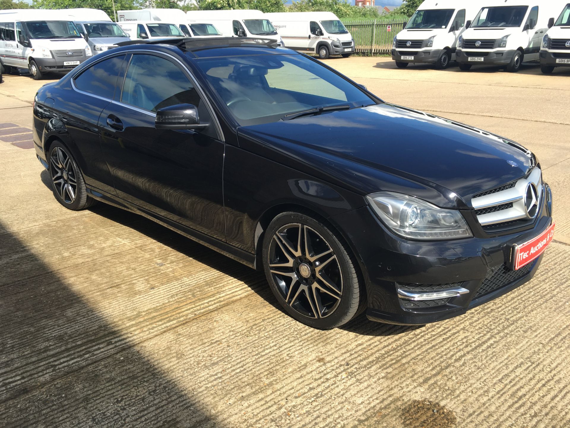 2013 MERCEDES BENZ C CLASS DIESEL COUPE C220 CDI Blue Efficiency AMG Sport Plus 2dr Auto - Image 2 of 25