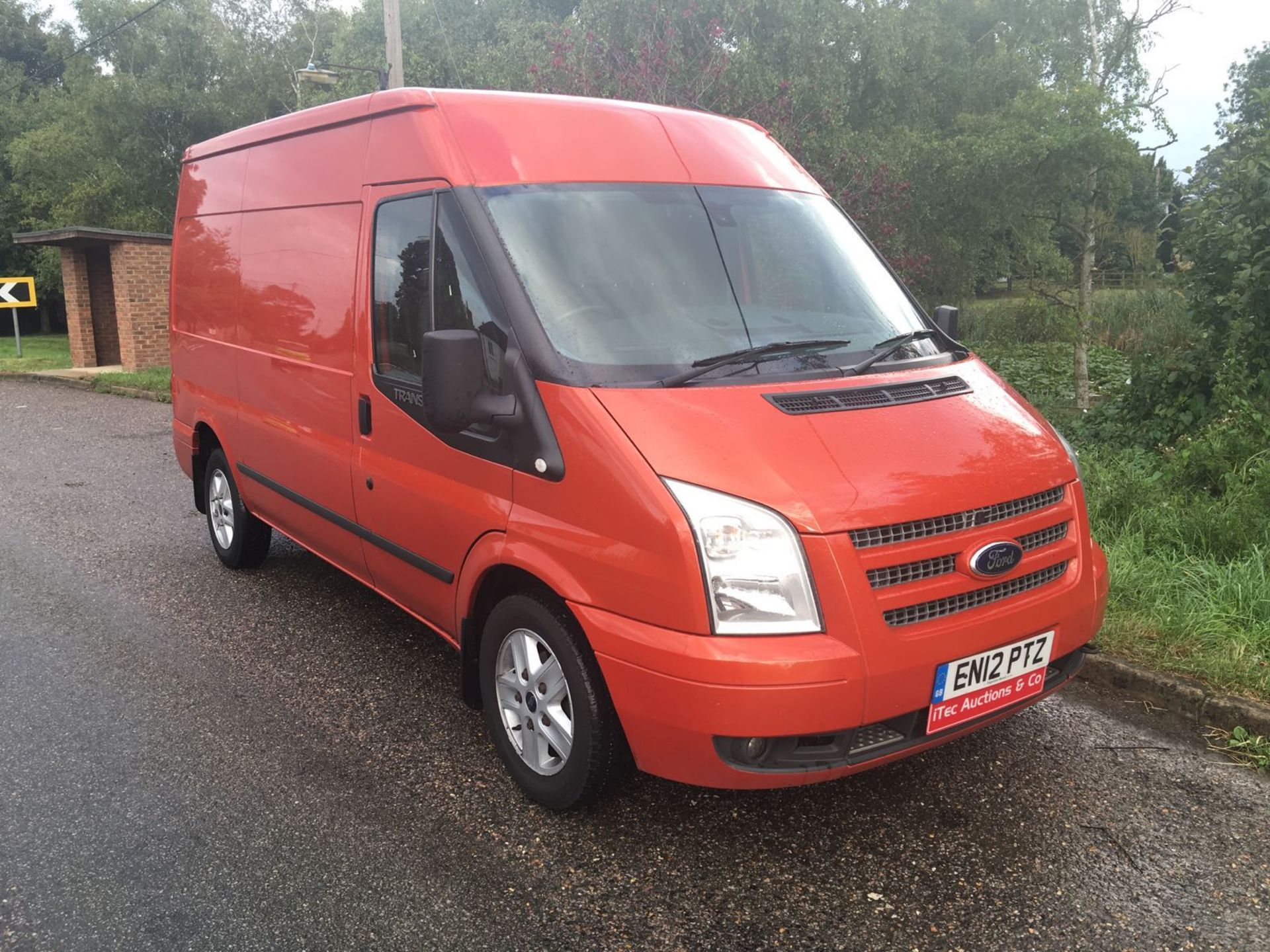 2012 FORD TRANSIT 125 T280 LIMITED **LOVELY COLOUR** **NEW ENGINE FROM MAIN DEALERS**