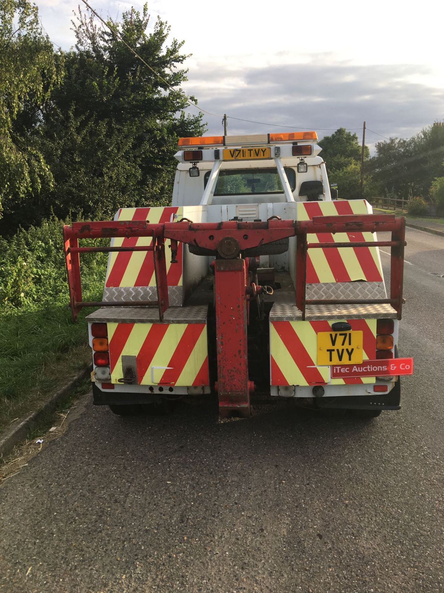 1999 MITSUBISHI BREAKDOWN TRUCK - Image 10 of 21