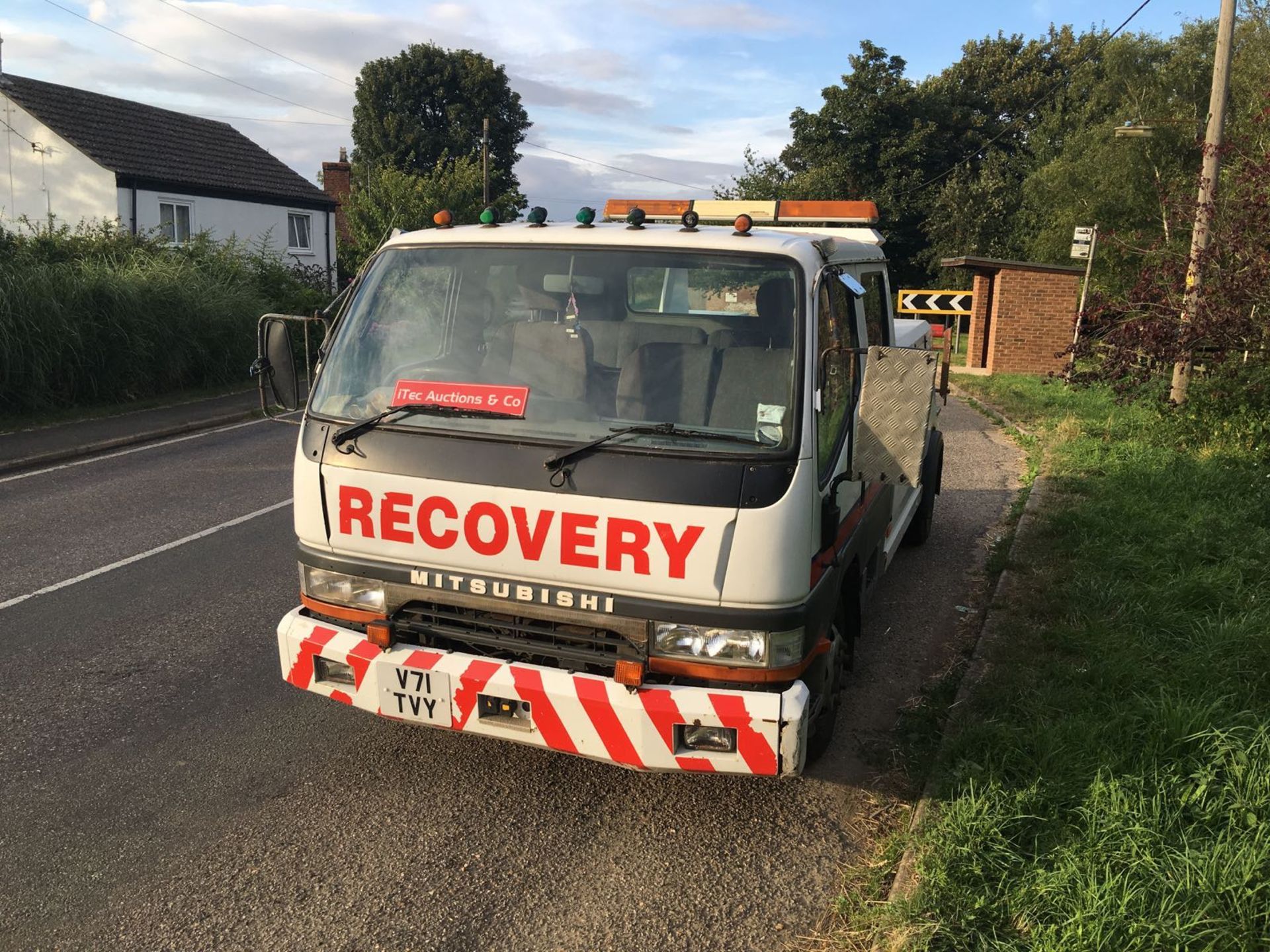 1999 MITSUBISHI BREAKDOWN TRUCK - Image 3 of 21