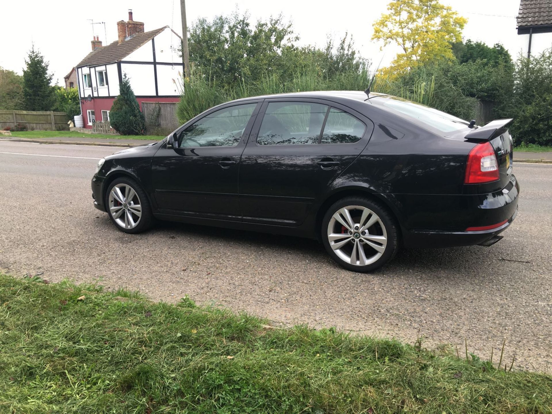 SKODA OCTAVIA VRS HATCHBACK - Image 4 of 14