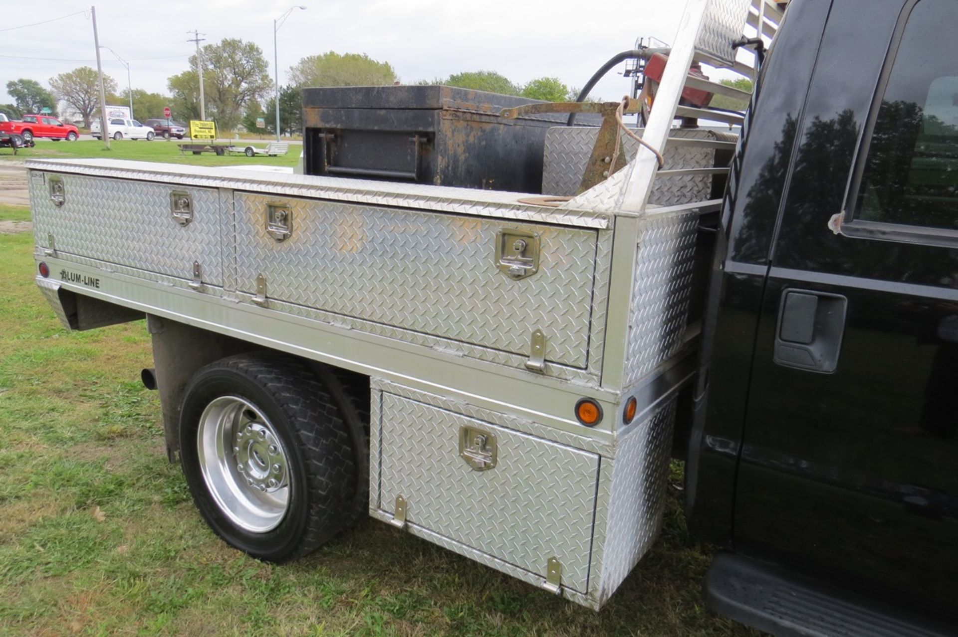 2008 Ford Model F-550 Lariat Crew Cab 4x4 Diesel 1-Ton Dually Pickup, VIN# EA57672, 6.4 Liter - Image 28 of 29