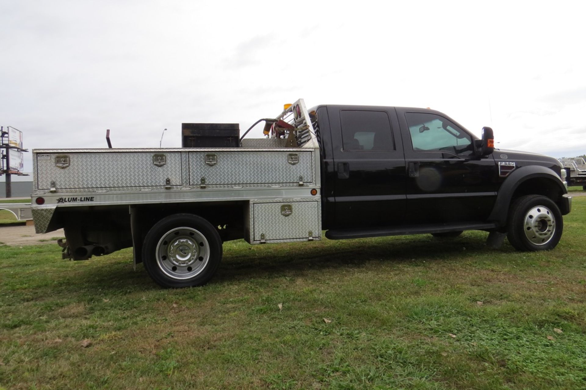 2008 Ford Model F-550 Lariat Crew Cab 4x4 Diesel 1-Ton Dually Pickup, VIN# EA57672, 6.4 Liter - Image 23 of 29