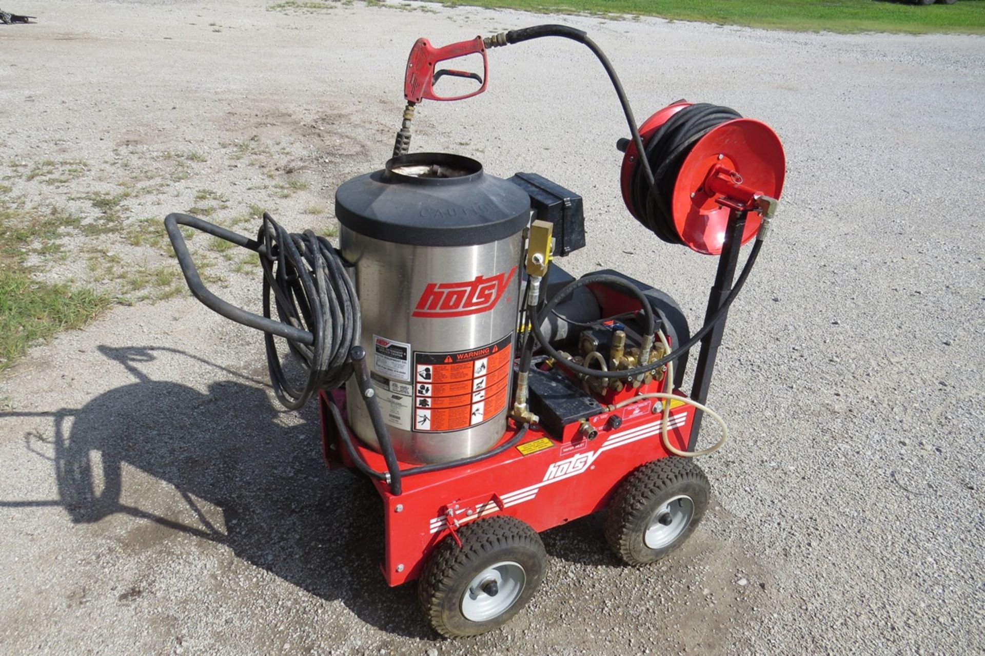 Hotsy Model 795SS SS Portable Hot Water Pressure Washer, SN# 11090390-163836, 2000 PSI, 3.5 Gallon/
