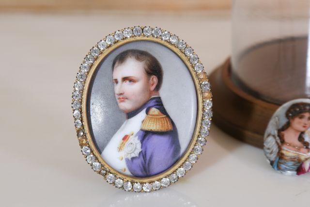Four Portrait Miniatures of Napoleon including a framed portrait miniature of Napoleon, a - Image 2 of 6