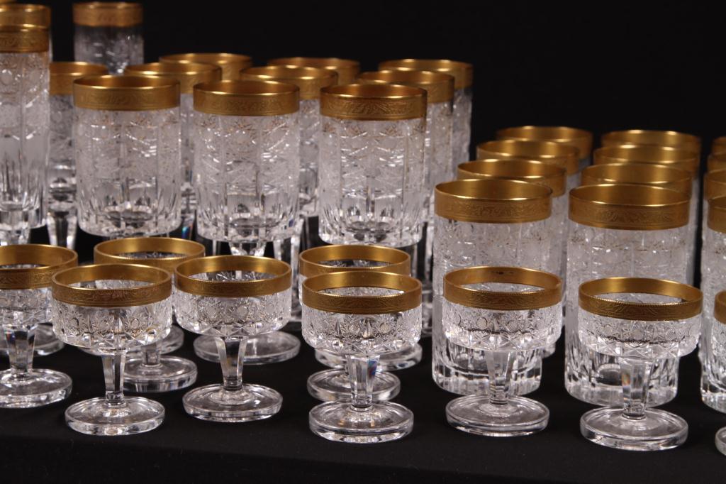 Set of Fine Gold Rim Cut Glass Including 10 wines, 12 water, 9 champagne, 11 aperitif Good - Image 3 of 6