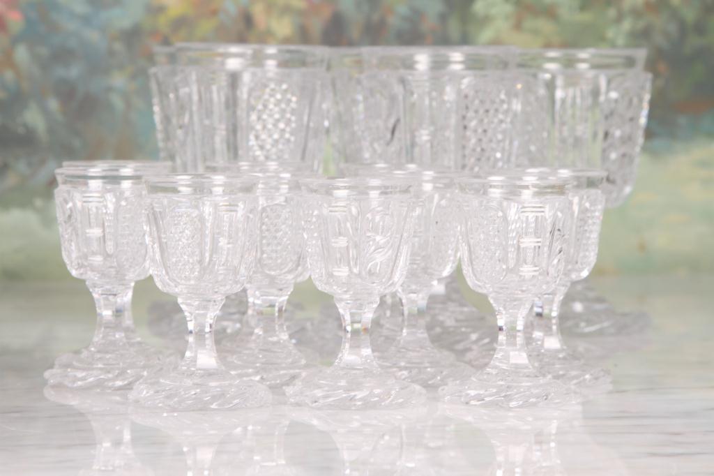 Large Collection of Cut Crystal Stemware fine quality Continental crystal comprised of 12 water - Image 7 of 12