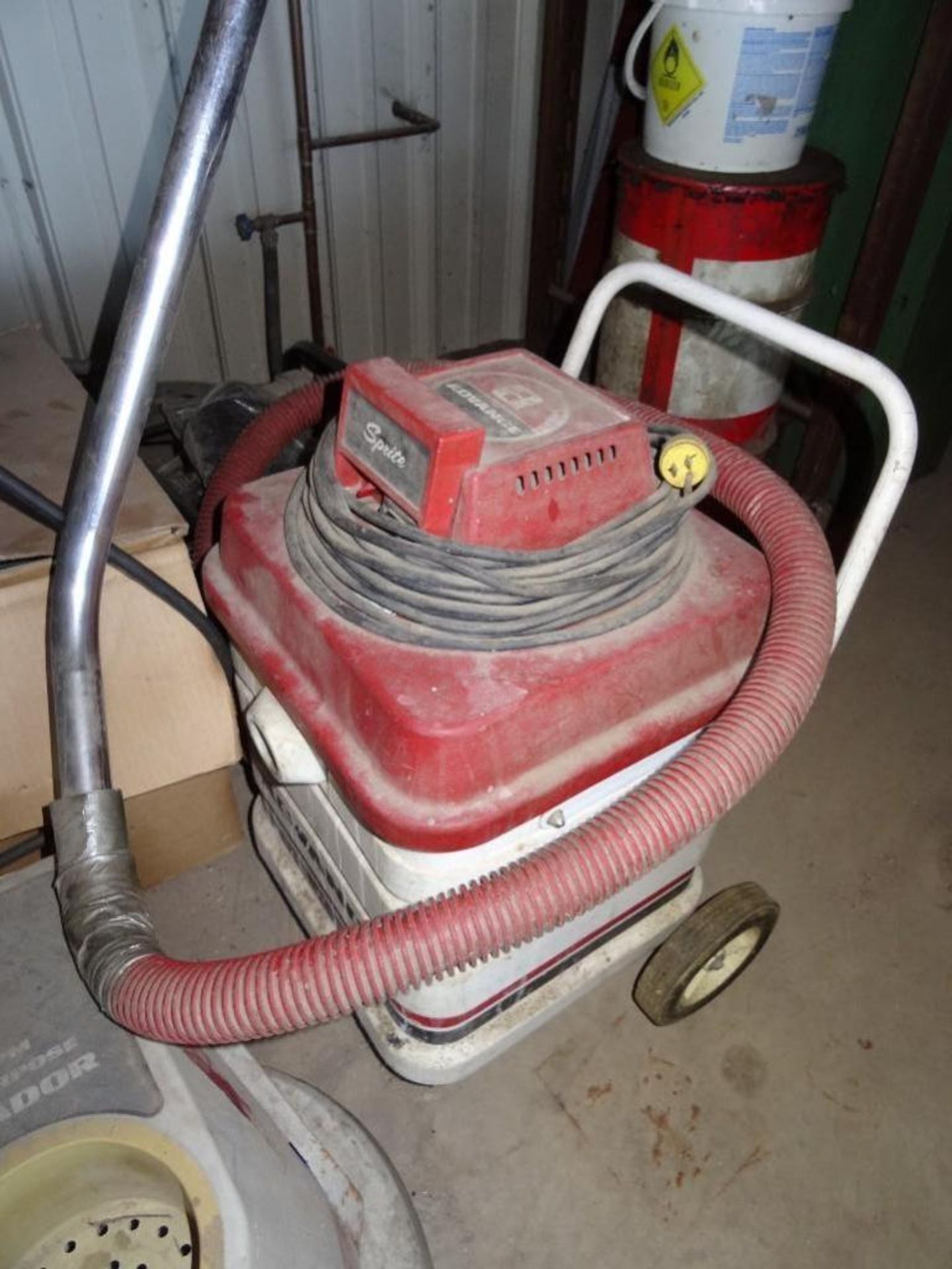 Floor Polisher & Advance Vacuum - Image 2 of 2