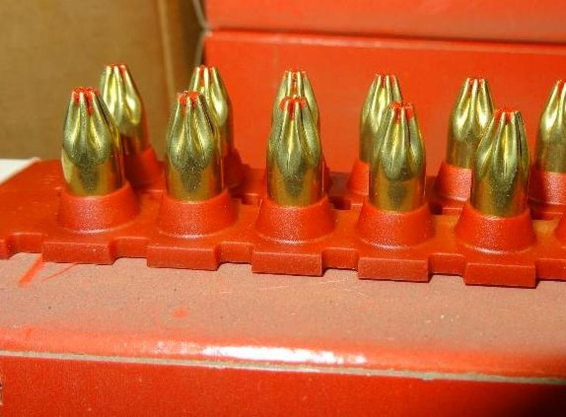 Hilti Cal. 6.8/18 M40 Powder Cartridges (2400 Rounds) - Bild 2 aus 3