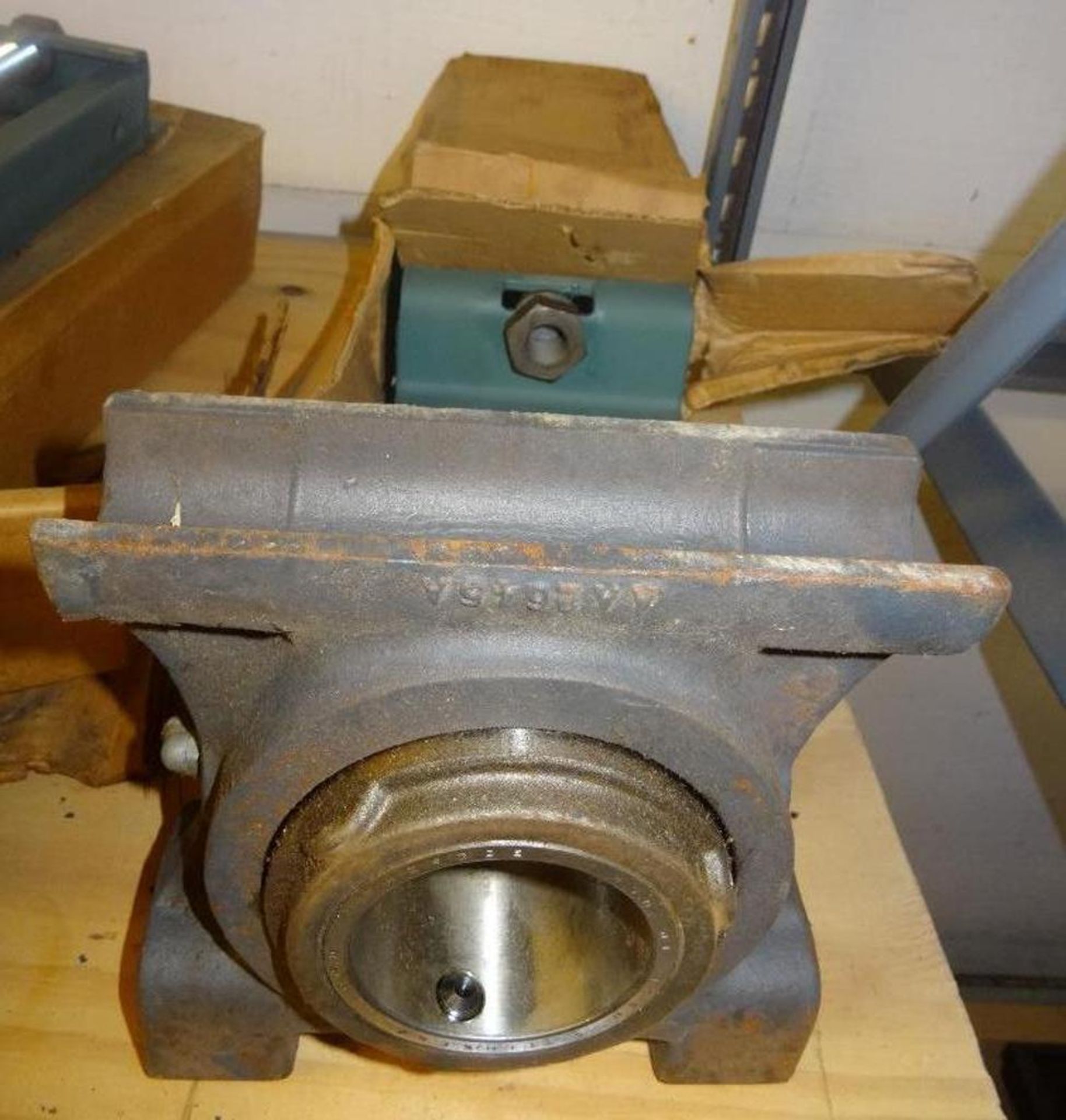 Dodge 1-3/16 to 3" Bore Type Bearing - Image 2 of 3