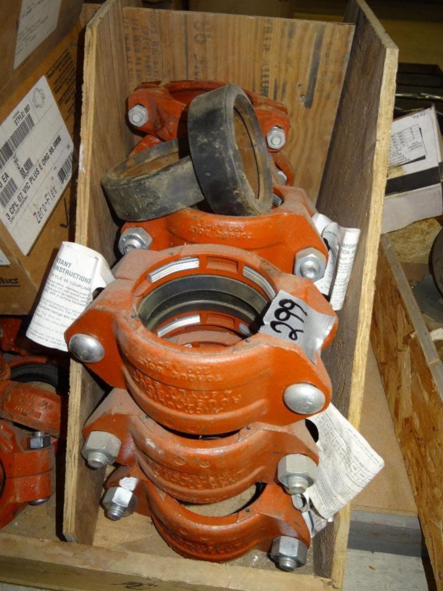 (9) Victaulic 4" Roust-A-Bout Couplings