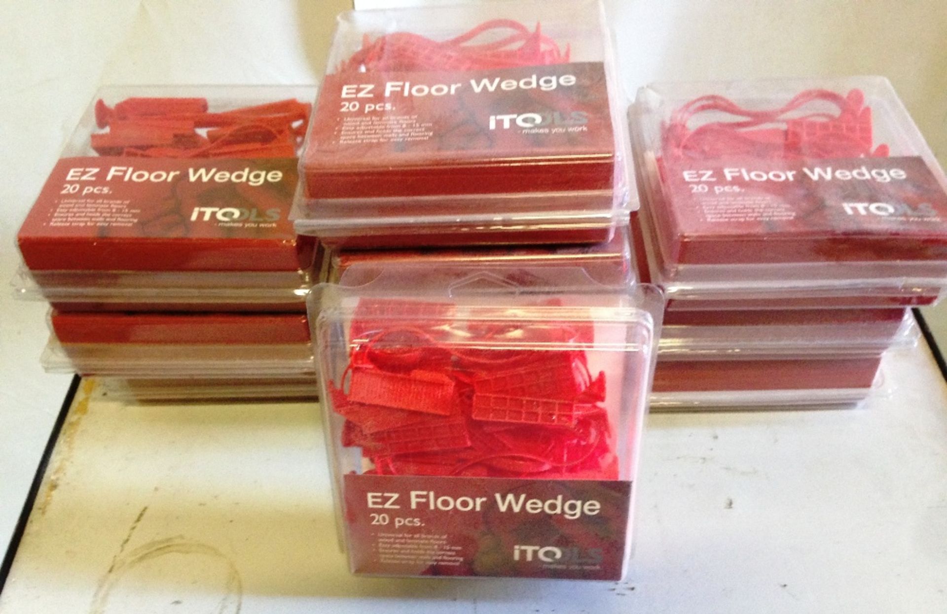 11 x packs of 20 Itools EZ Floor wedges
