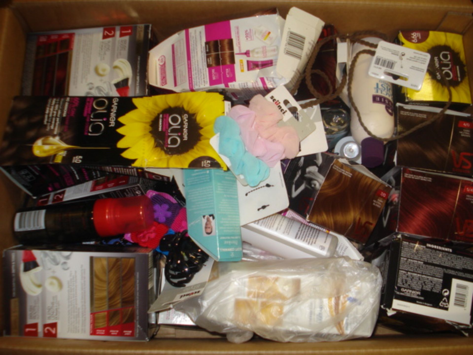 RRP £ 846.57 - 146 x Hair products as per list attached