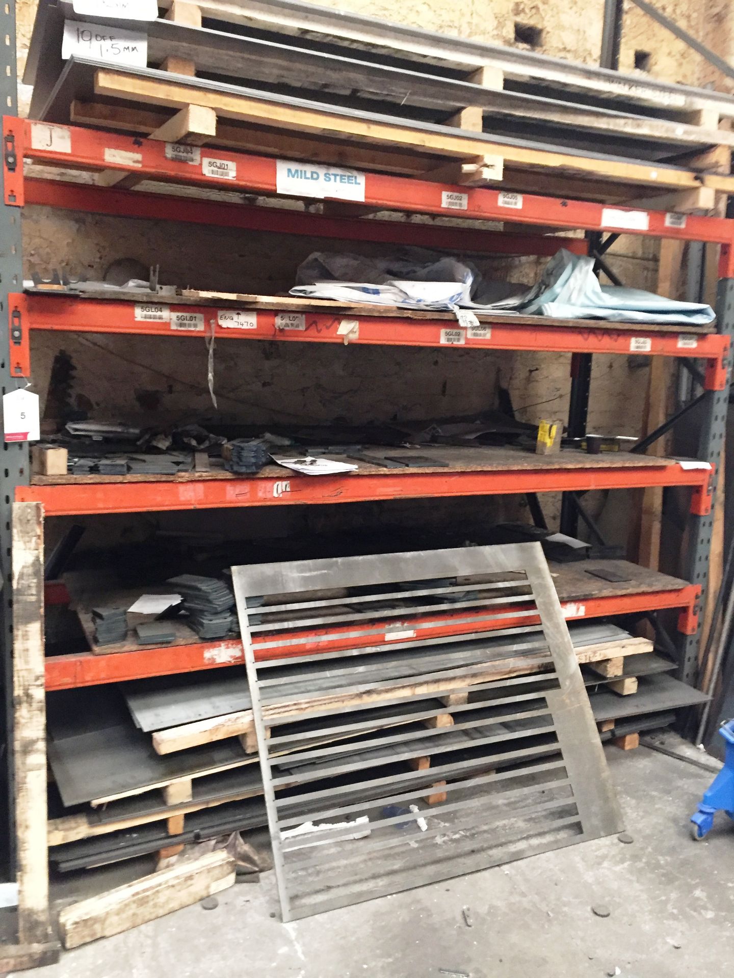 4 x Bays of Pallet Racking & Quantity of Dismantled Pallet Racking (Stock not included)