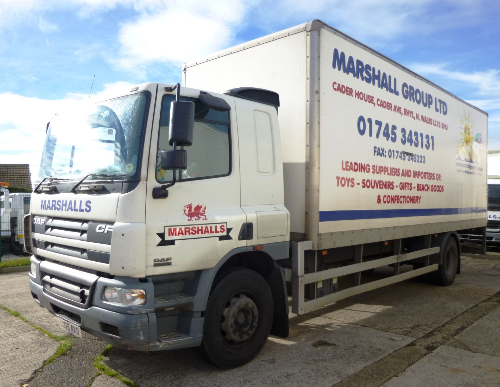 DAF CF65.220 18T Box Van with Tail Lift - LJ05 AKO - Image 10 of 13