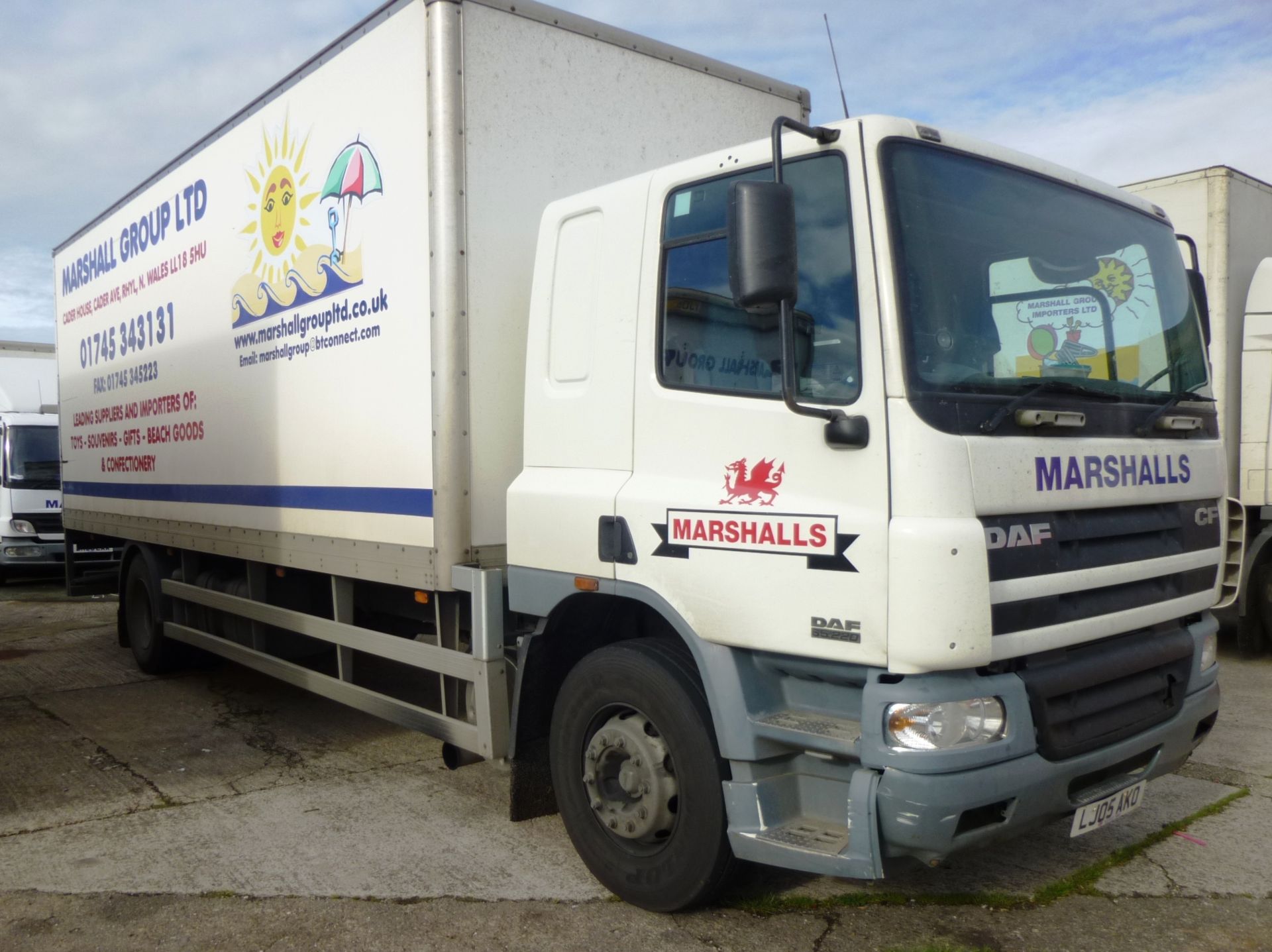 DAF CF65.220 18T Box Van with Tail Lift - LJ05 AKO - Image 13 of 13