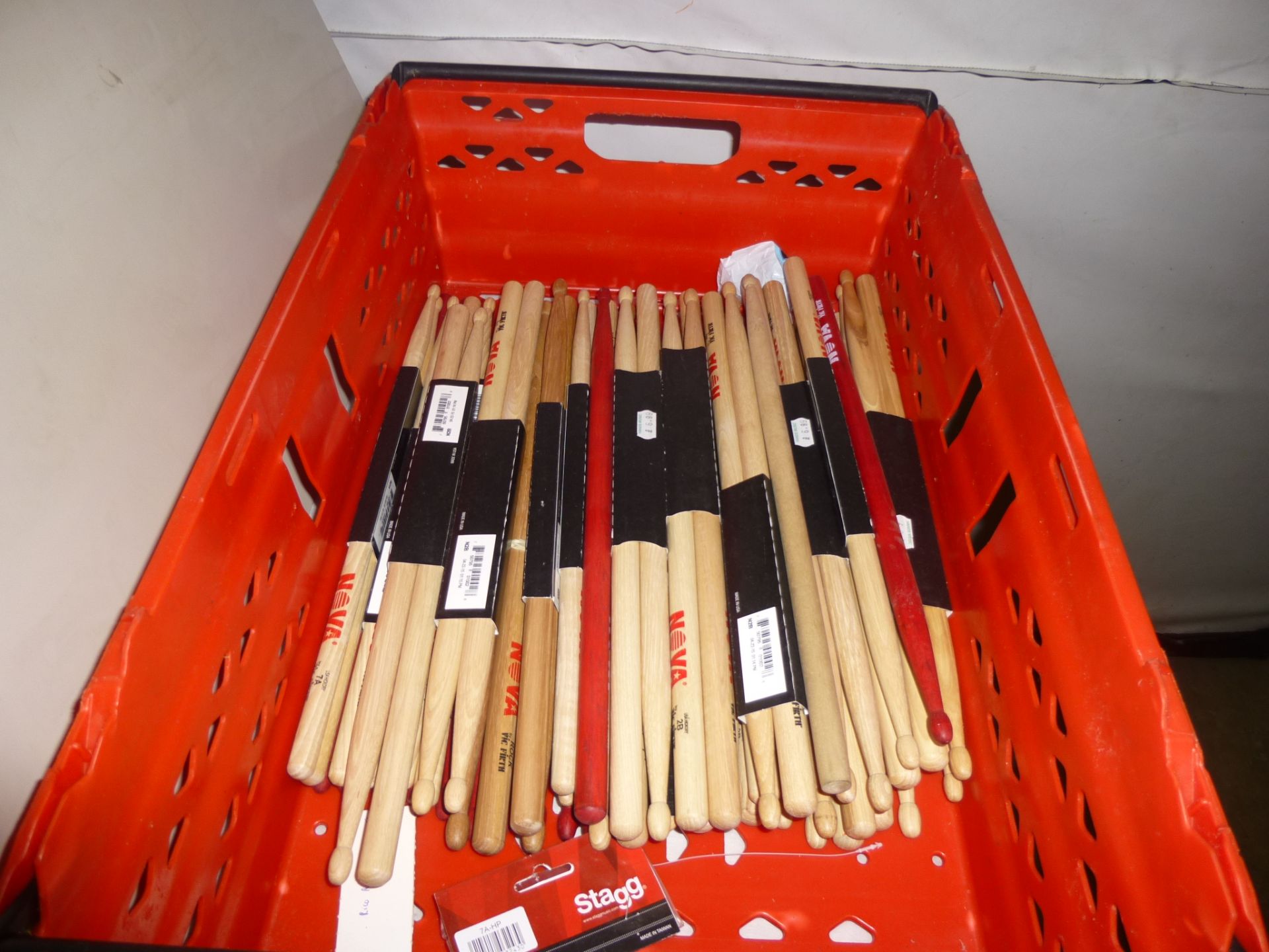 Quantity of drumsticks - Image 3 of 3