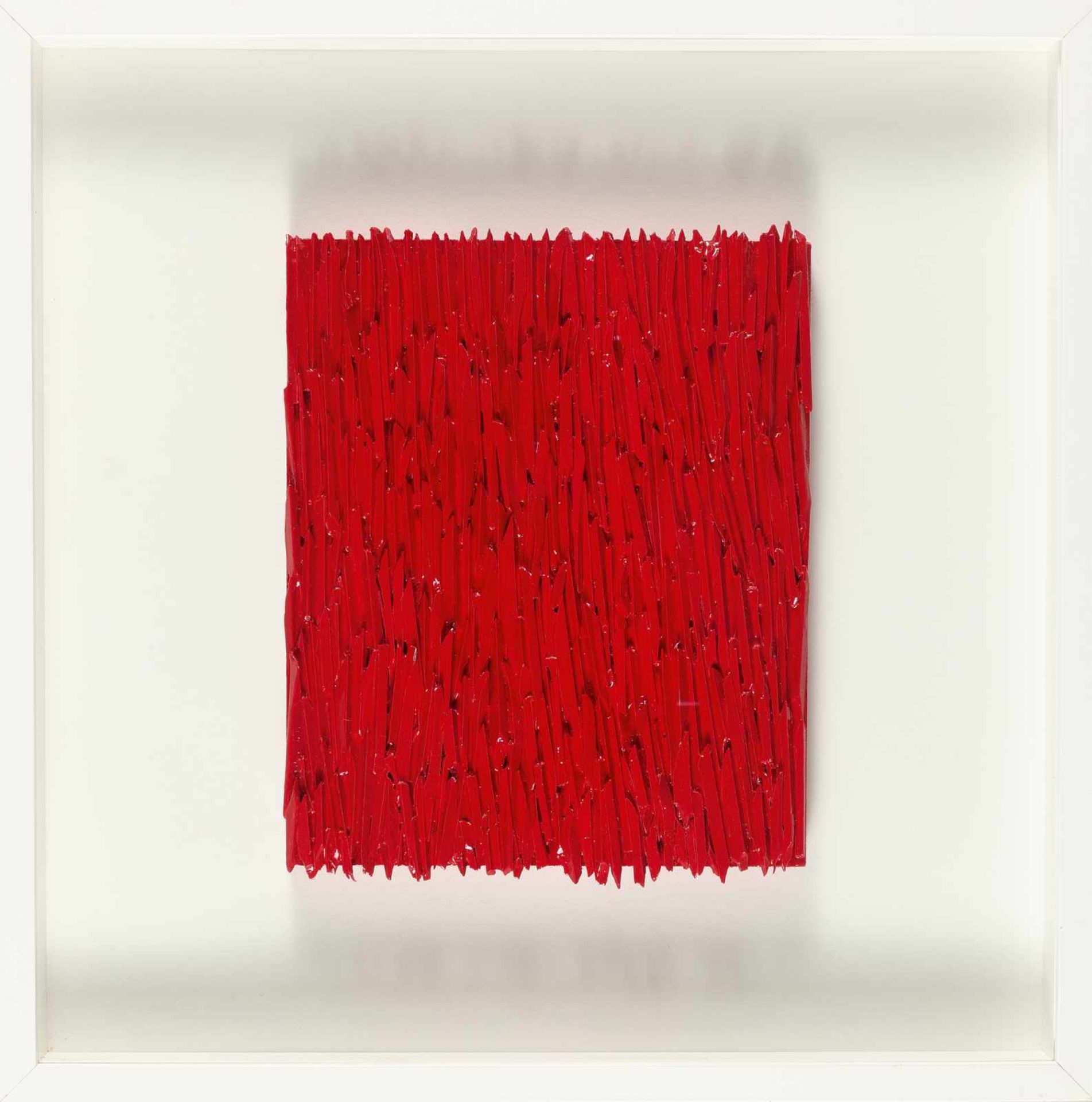 Bernard Aubertin Ohne Titel (Paris) Holzsplitter, rote Acrylfarbe auf Holz. 2012. Ca. 30 x 25 cm.