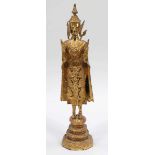 Stehender Buddha Thailand, um 1900. Bronze. Schwarz- und Rotlack. Vergoldet. H. 55 cm. - Zustand: