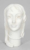 Künstler des 20. Jahrhunderts - Kopf einer Frau - Alabaster. H. 29,8 cm. Leichte Kratzer bzw.