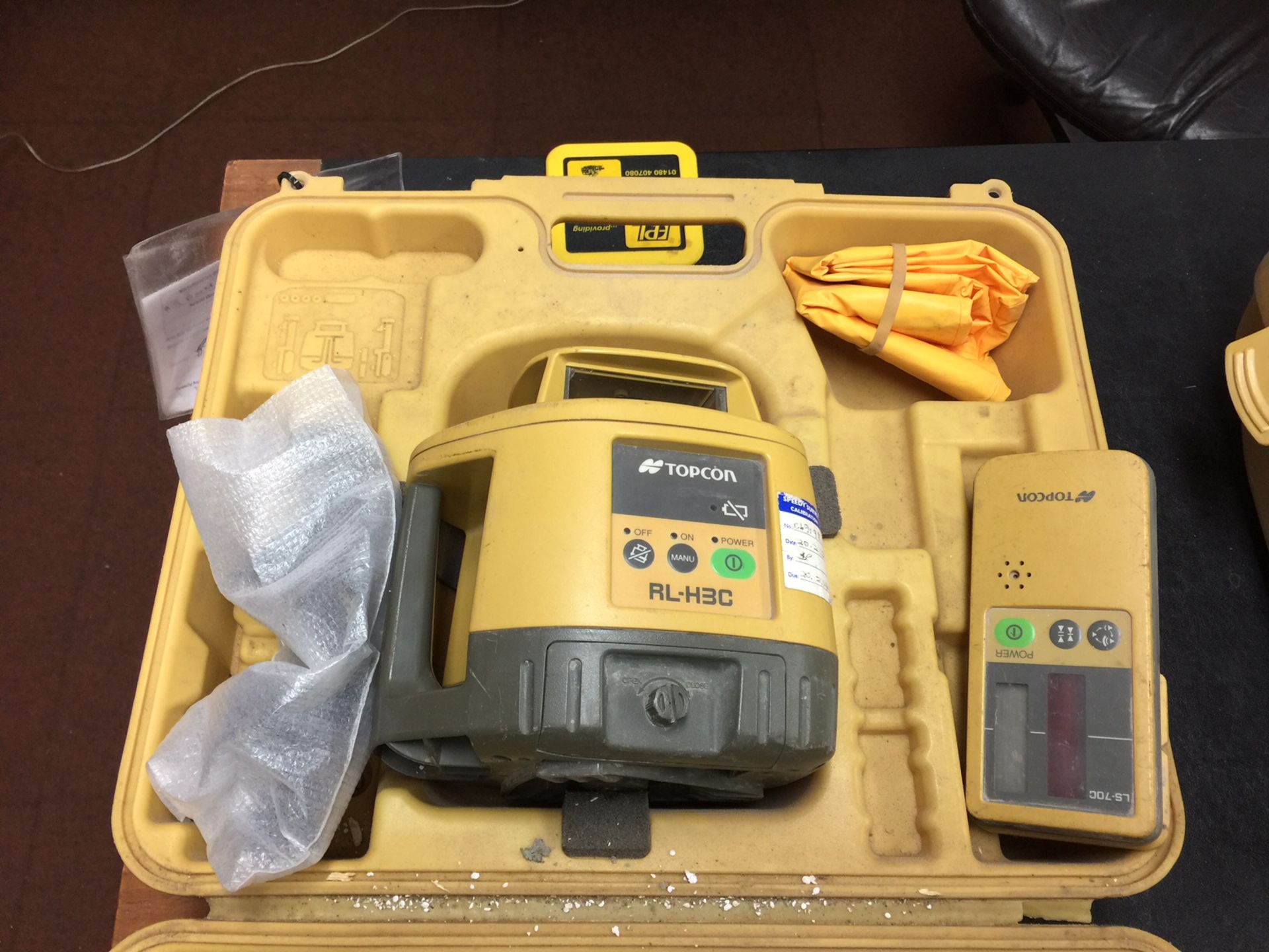 Cased Topcon Laser RL-H3C out of calibration