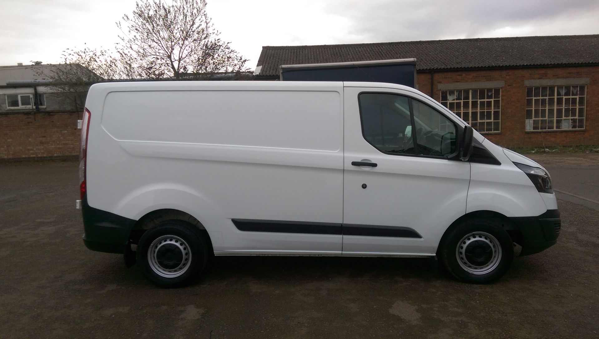 Ford Transit 100PS T270 FDW SL13 HFS 52k miles - Image 5 of 5