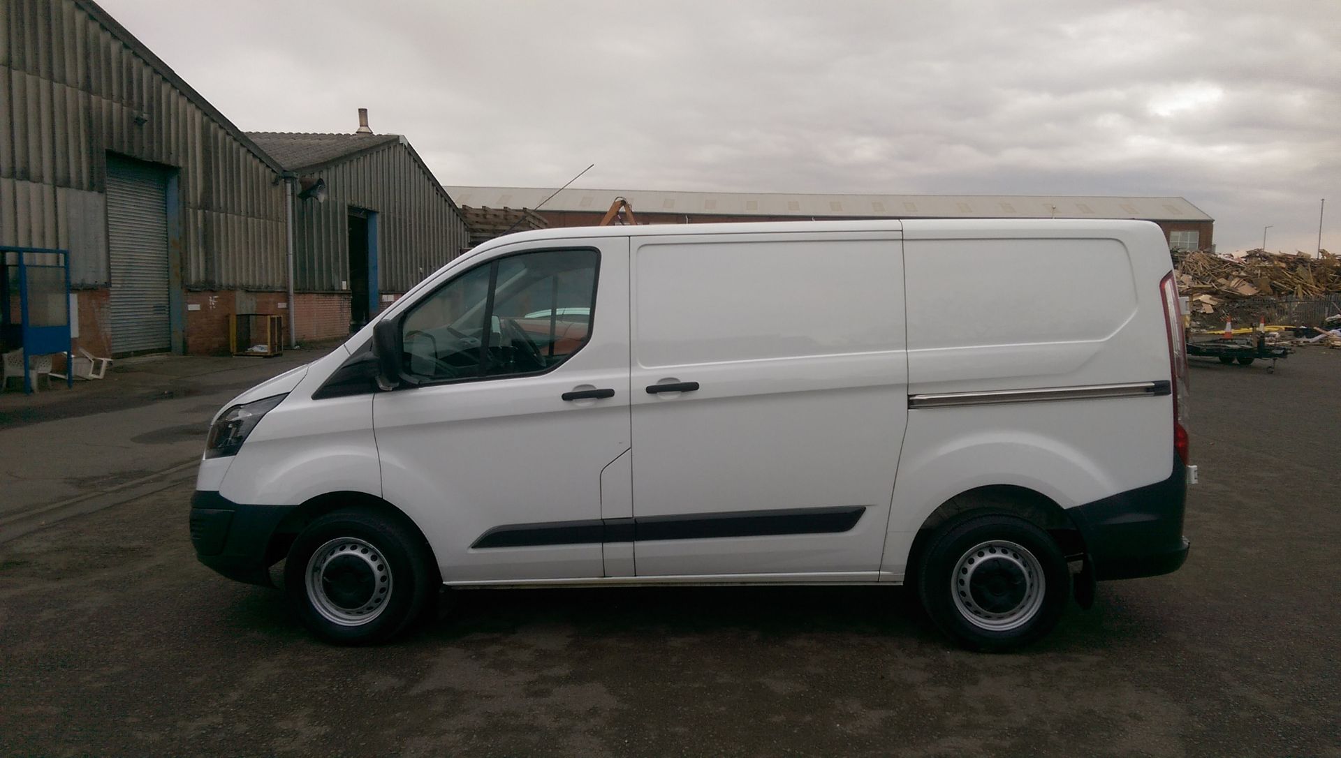 Ford Transit 100PS T270 FDW SL13 HFS 52k miles - Image 4 of 5