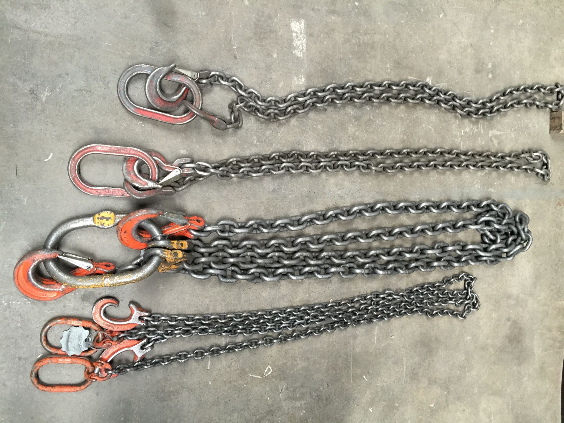 Assorted chains