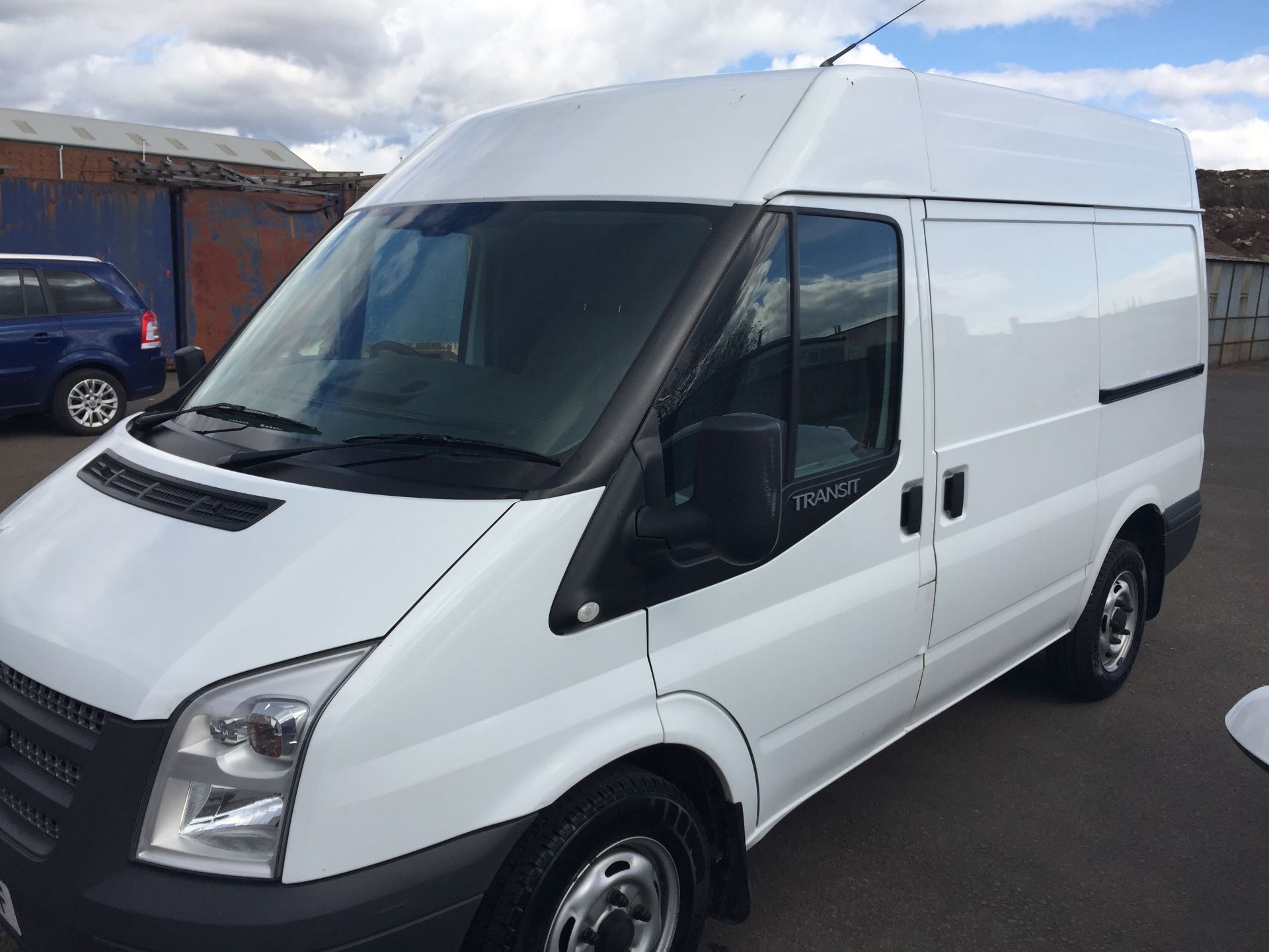 Ford Transit 125PS T260 FWD 78k miles FG63 OZF - Image 3 of 10