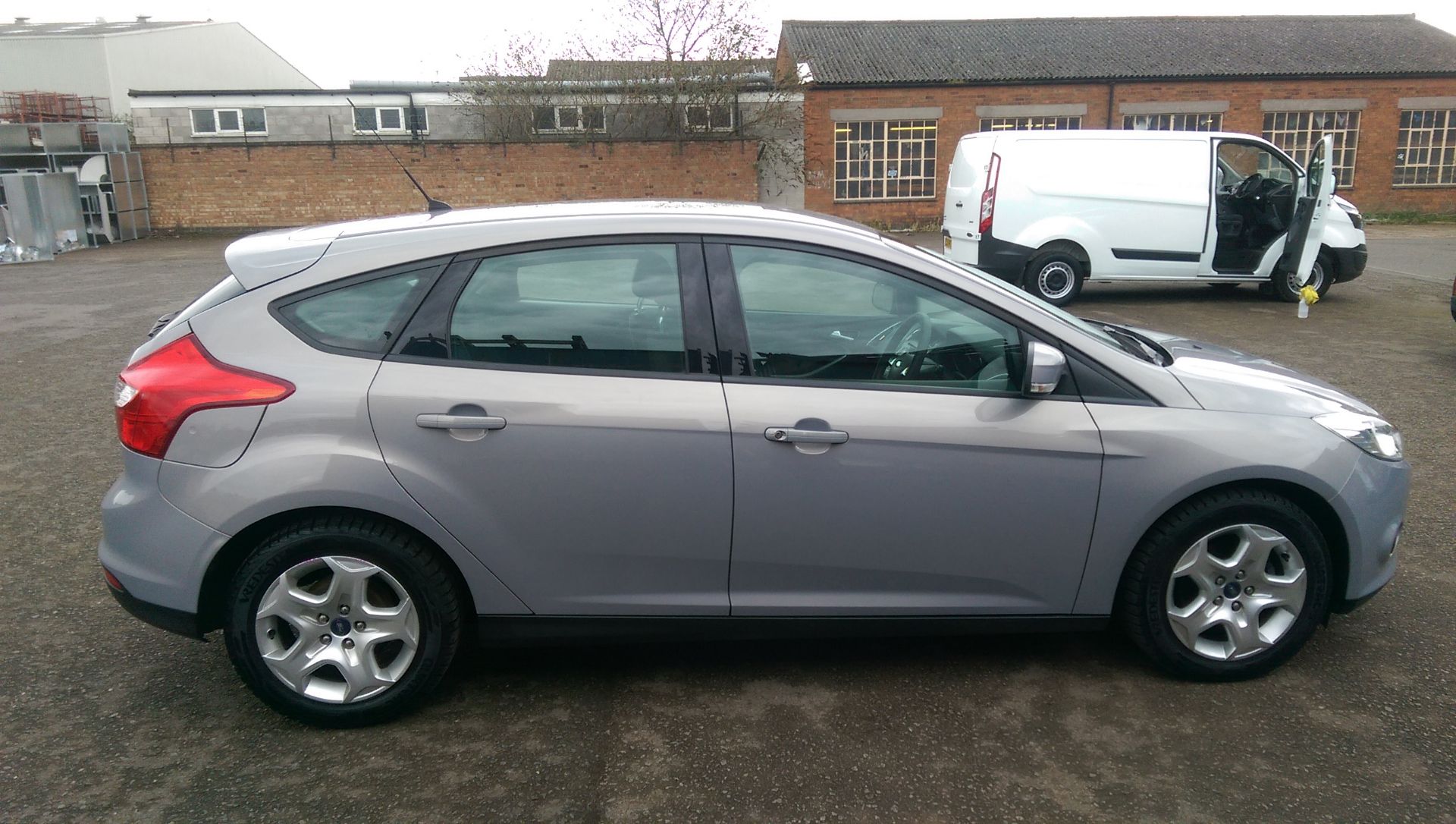 Ford Focus 1.0T Eco Boost Edge AK13 EXU 46k miles - Image 3 of 6