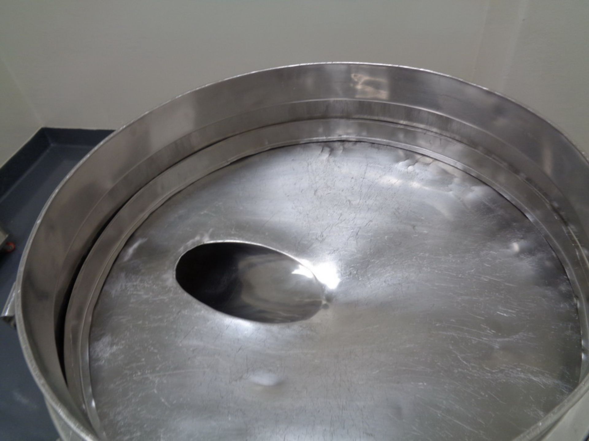 (1) Stainless Steel vortisiv - Image 2 of 2