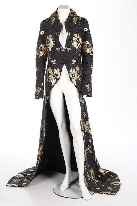 An Alexander McQueen trained evening coat, 'Angels & Demons' collection, Autumn-Winter, 2010-11, - Image 4 of 16