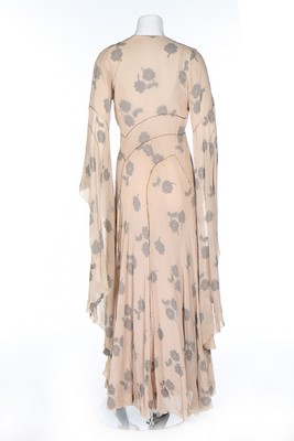 A couture oyster-pink negligee or evening gown, early 1930s, woven with grey daisies, - Image 3 of 6