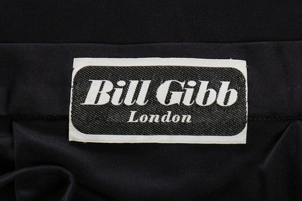 A Bill Gibb Quiana jersey evening ensemble, circa 1977, labelled size 12, - Image 8 of 8