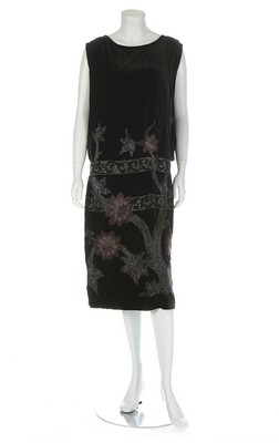 An Adair beaded black velvet evening gown, mid 1920s, with Paris-New York label, - Image 2 of 8