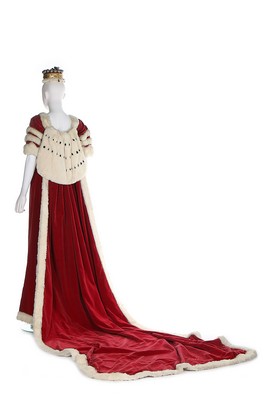 Coronation robes for a Viscount and Viscountess, first half 20th century, - Image 6 of 9