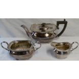 Plated dragooned 3 piece tea service