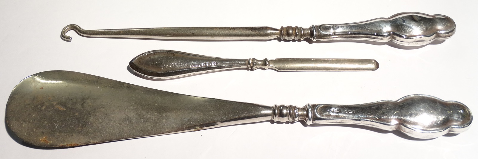 3 SILVER HANDLE VANITY TOOLS