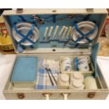 CASED BREXTON PICNIC SET