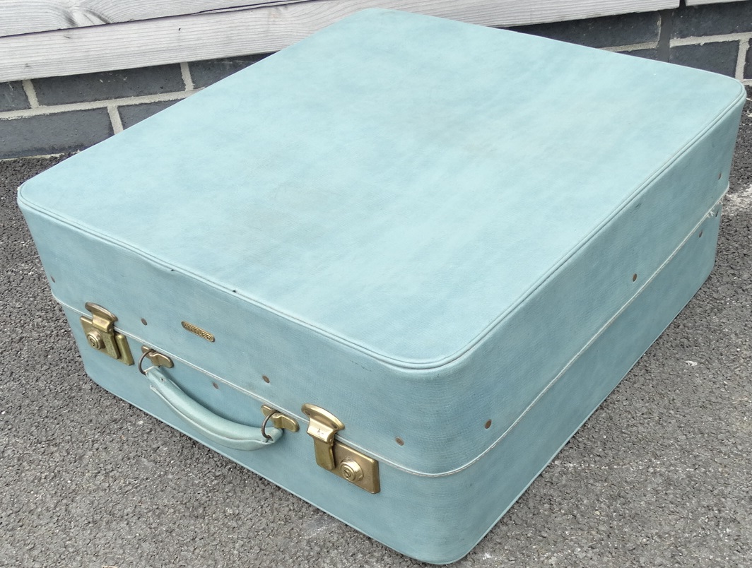 ANTLER WARDROBE SUITCASE