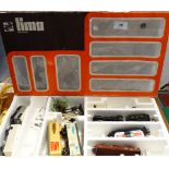 LIMA ENGINE & WAGONS IN LIMA BOX