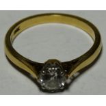 18CT GOLD PLATINUM DIAMOND SOLATAIRE RING