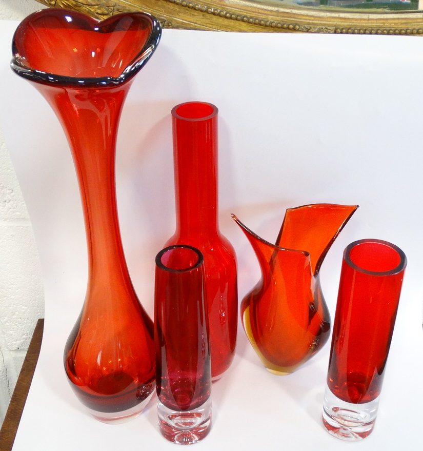 5 RED ART GLASS VASES