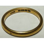 22CT GOLD WEDDING BAND 6G